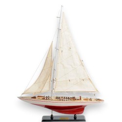 Maquette de Voilier \"Endeavour\"