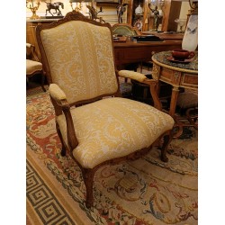 Paire de fauteuils Régence dossier plat