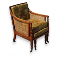 Fauteuil de bibliothèque canné et cuir vert