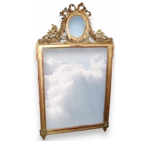 Louis XVI mirror with a small