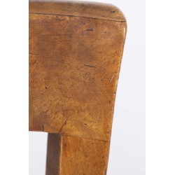 Suite de 6 chaises Directoire vaudoises en noyer