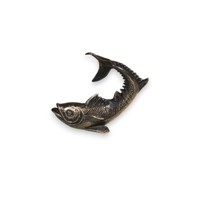 800 silver fish