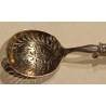 Cuillère à saupoudrer en argent
