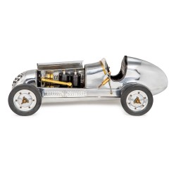 Voiture miniature \"BB Korn\"