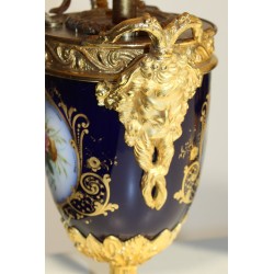  Paire de lampes de Sèvre. sur  Moinat SA  - Antiquités décoration