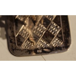 Garçon au cerceau minitature en argent