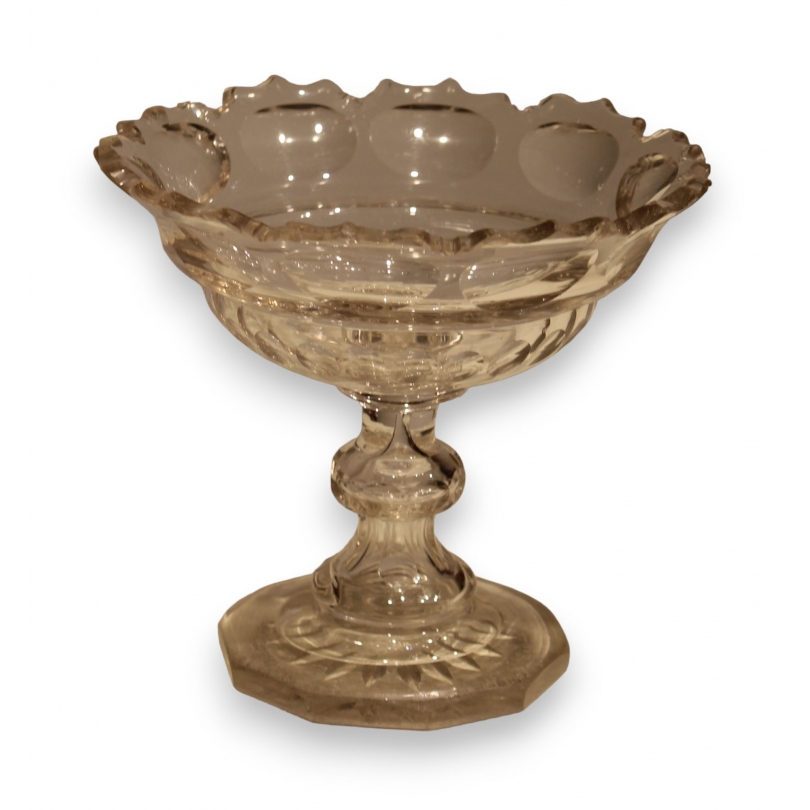 Coupe sur pied en cristal