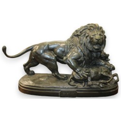 Bronze \"Lion du Sénégal\" signé E. DELABRIERRE