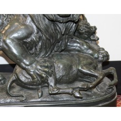 Bronze "Lion du Sénégal" signé E. DELABRIERRE