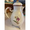 Porcelain coffee pot at  Moinat SA  - Antiques and home décor