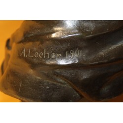 Bronze \"Buste d\'enfant\" signé A. LOEHER 1901