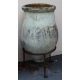 Amphore en terre cuite, socle en fer
