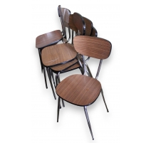 Suite de 7 chaises dépareillées en formica