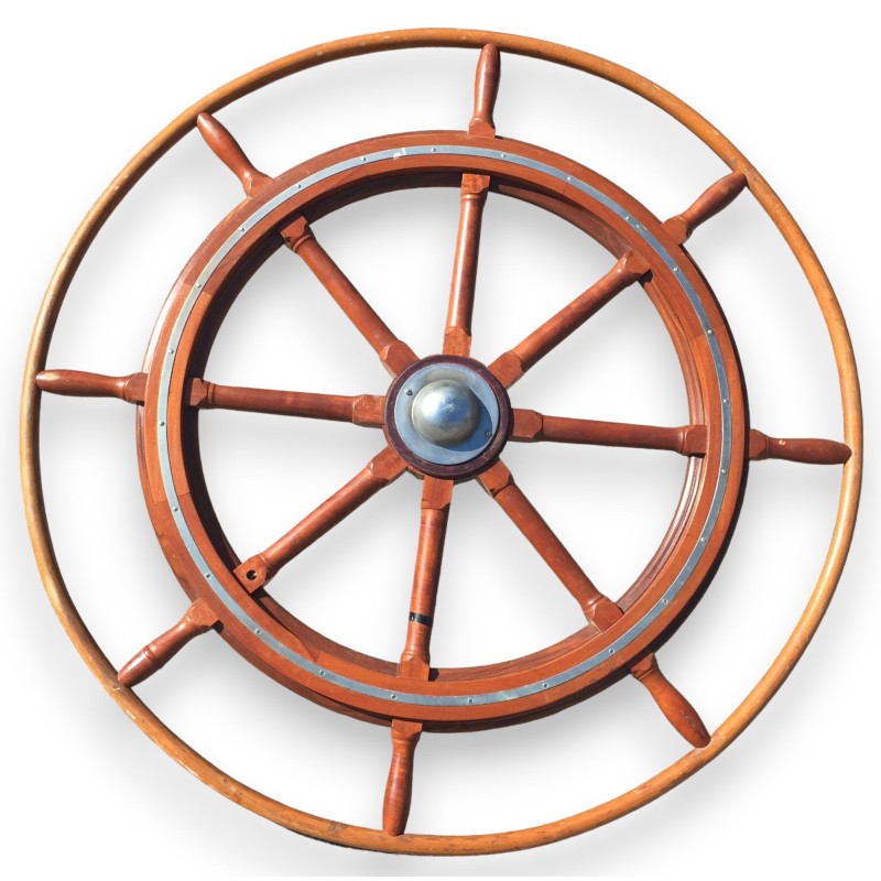 Ship's wheel. at  Moinat SA  - Antiques and home décor