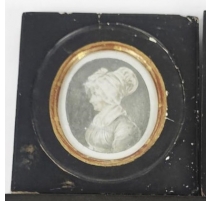 Miniature portrait de femme au béguin