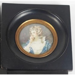 Miniature portrait de femme signée REYNOLDS