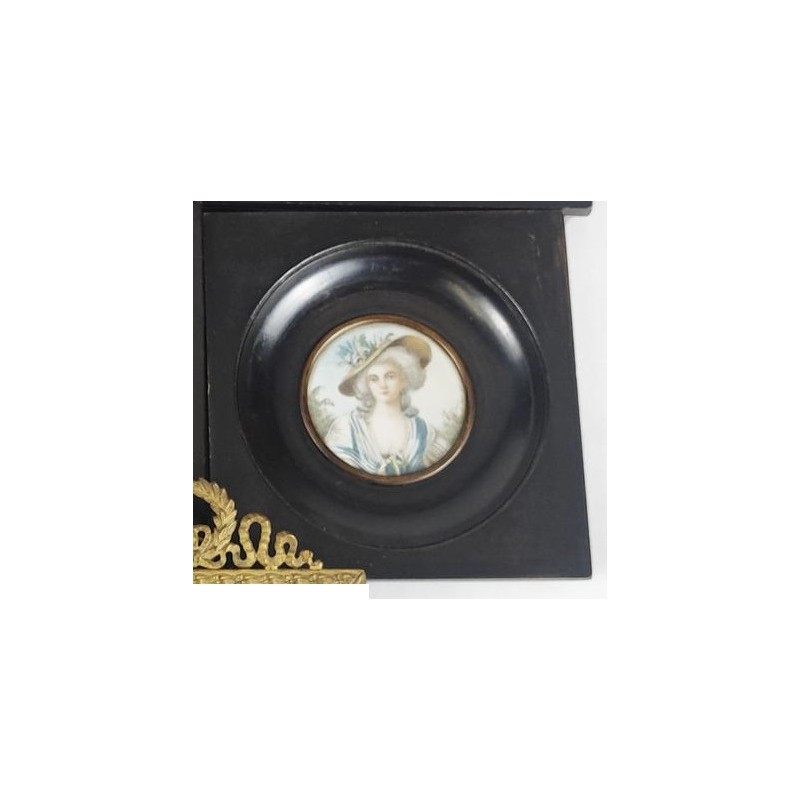 Miniature portrait de femme au chapeau