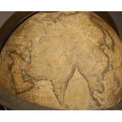 Globe terrestre par Ch. Dien à Paris