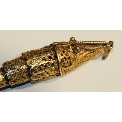 Poisson articulé en argent doré filigranne