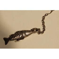 Poisson articulé en argent