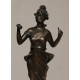 Bronze Femme socle en marbre beige