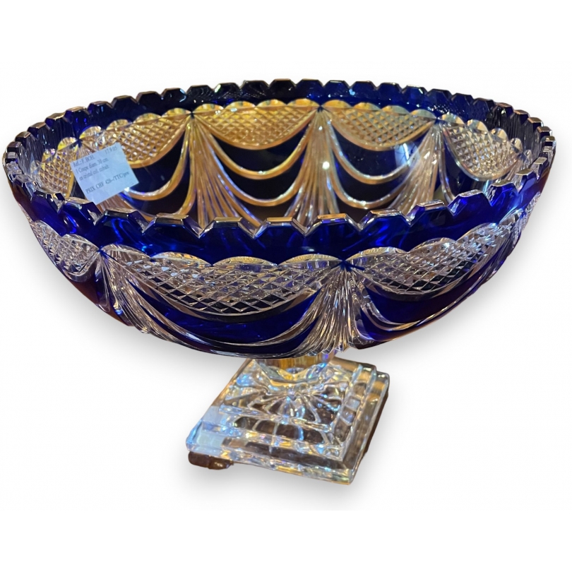 Coupe en cristal coloris cobalt