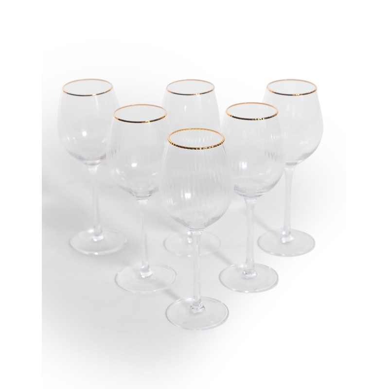 Set of 6 wine glasses with a gold rim