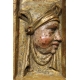 Paire de portaits en bois sculpté doré