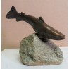 Truite courbe en bronze signée REUSSNER