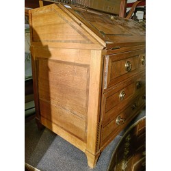 Bureau commode Vaudois en noyer