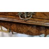 Bureau dos d'âne  Louis XV en loupe de noyer