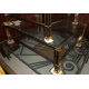 Table basse en laiton avec plateau en verre