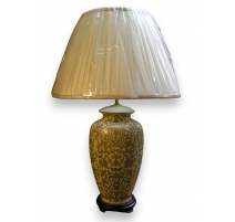 Lampe modèle Shipu, pied en porcelaine beige