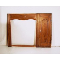 Louis XV fireplace. From Moinat SA – Antiques and home décor