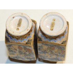 Paire de vases en porcelaine Satsuma
