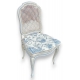 Chaise style Louis XV canné laquée blanc et bleu