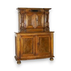 Mueble de sacristía tallado. En  Moinat SA  - Antigüedades y decoración