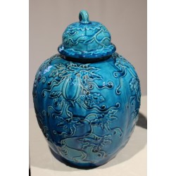 Paire de vases couverts en porcelaine bleue