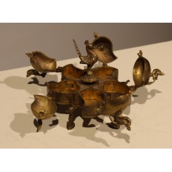 Peacock five-compartment box