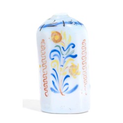 "Flüeli" glass bottle with a floral design