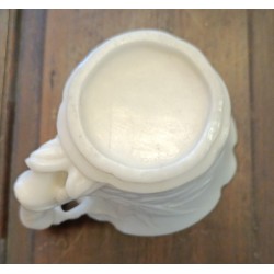 Set of 10 carved white jade cups