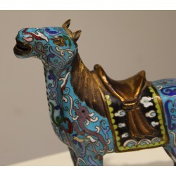Cheval cloisonné bleu