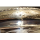 Boite ronde en cristal gravé, couvercle argent