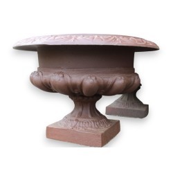  Vase Medicis en fonte brune sur  Moinat SA  - Antiquités décoration