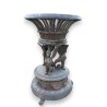 Cache-pot ajouré rond sur socle 3 sphinx