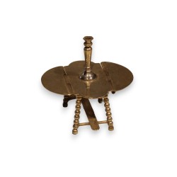 Table miniature avec bougeoir en argent