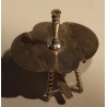 Table miniature avec bougeoir en argent
