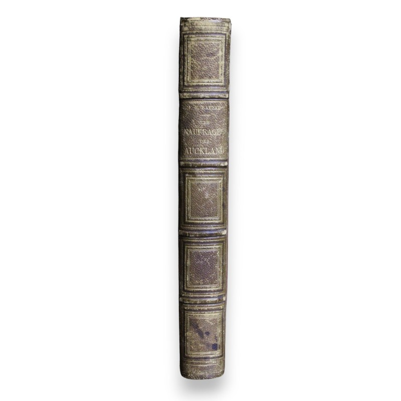 Livre \"Les naufragés\"