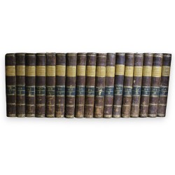 Livre \"Dictionnaire historique\" 17 tomes