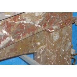  Cheminée Louis-Philippe, en marbre rouge. sur  Moinat SA  - Antiquités décoration